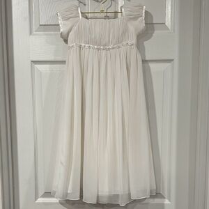 NWOT David's Bridal White Formal Dress with Elegant Puff Sleeves